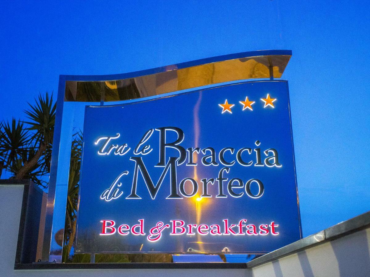 テッラジーニ Tra Le Braccia Di Morfeo Bed & Breakfast エクステリア 写真
